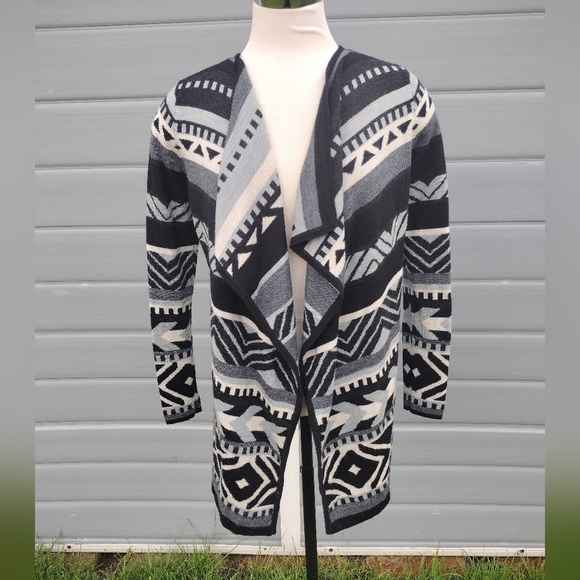 SMARTWOOL Womens Camp House Wrap Drape Sweater BLack Geometric Small - Picture 1 of 6